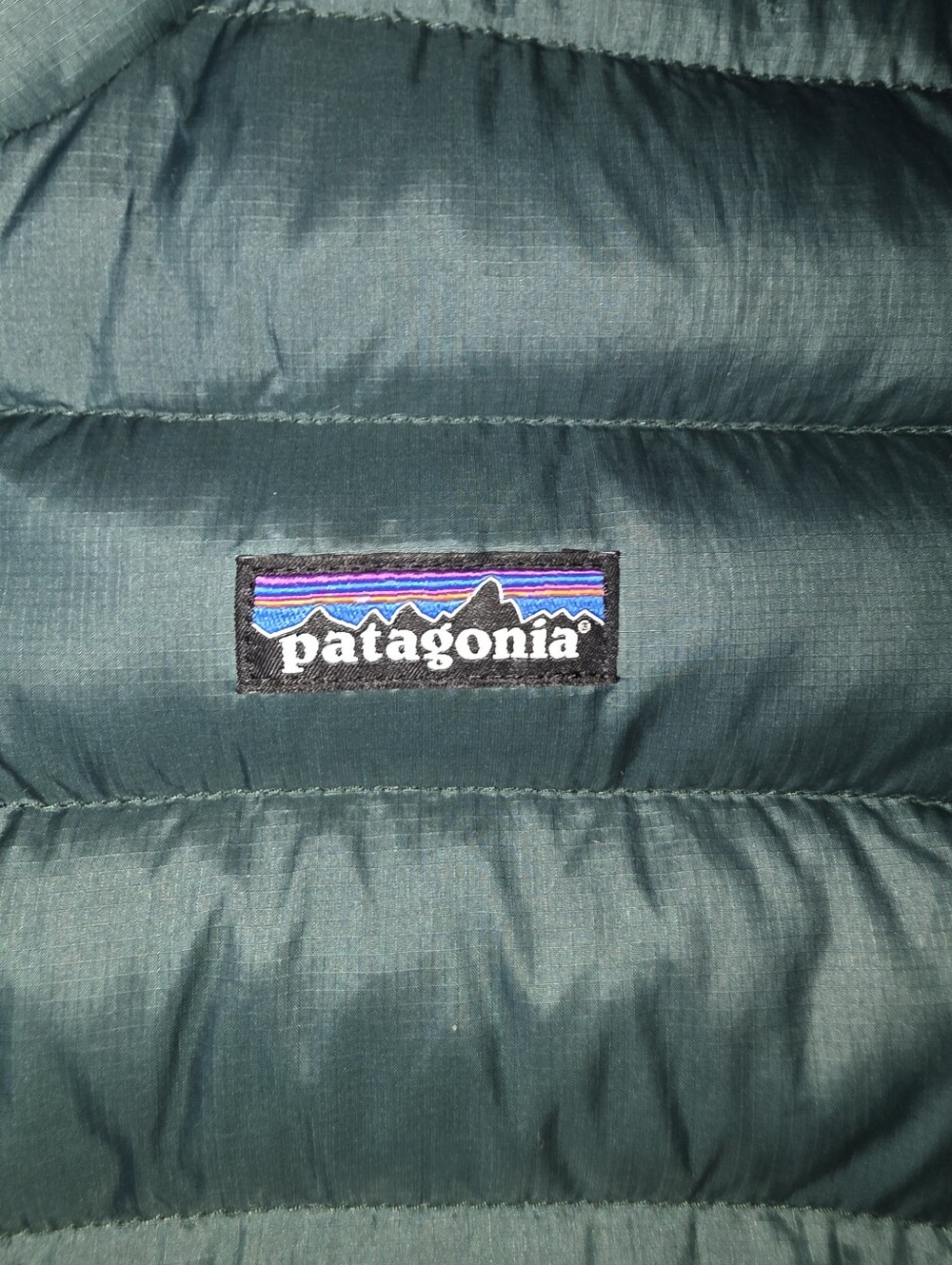 Patagonia Forest Green Down Puffer kids jacket size 10 - Picture 5 of 12
